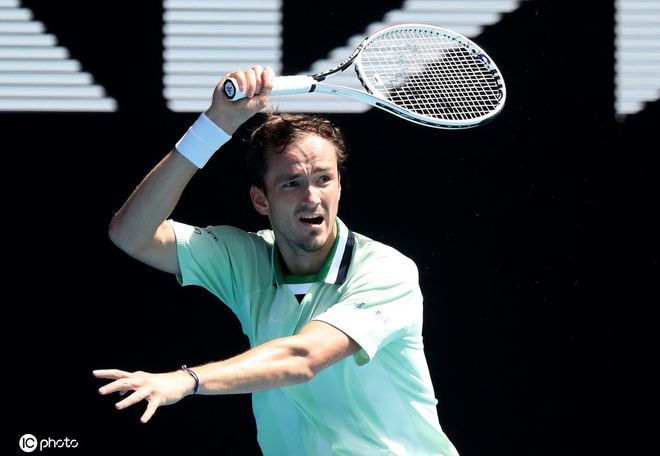 在大型国际 在大型国际